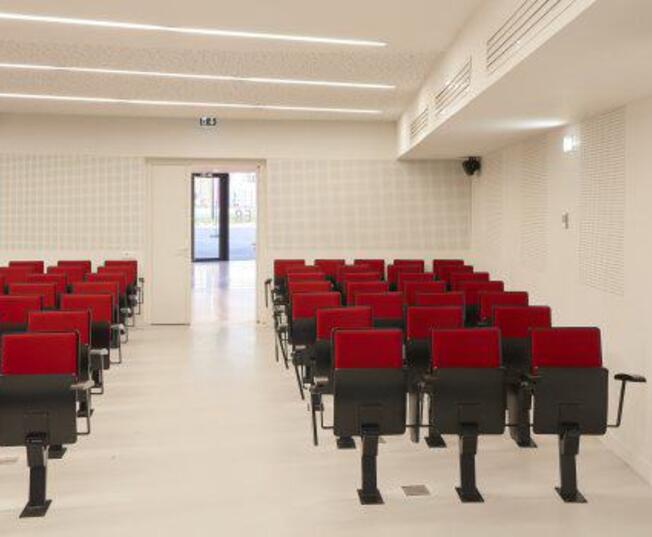 solutions eclairage auditorium bibliotheque lilliad 700x350