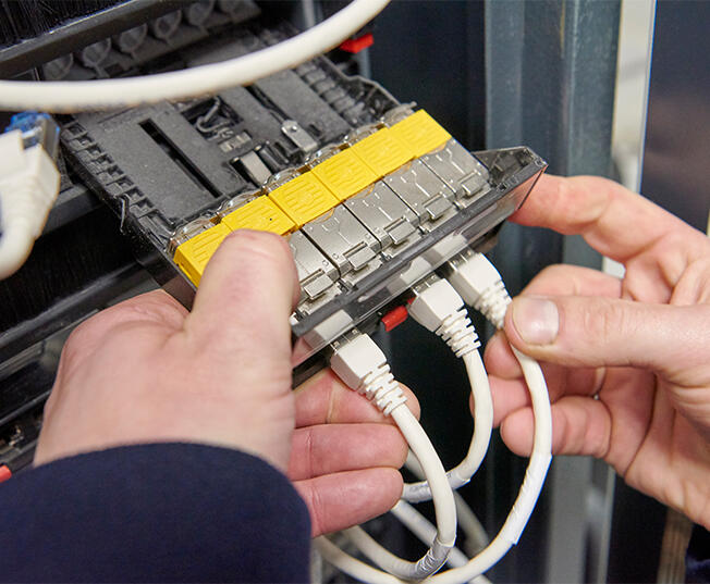tiroir rj45 ecole challans 652x537