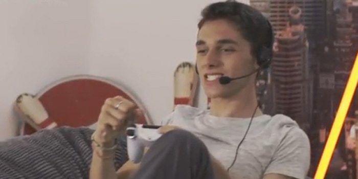 adolescent jeu video joyeux 700x350