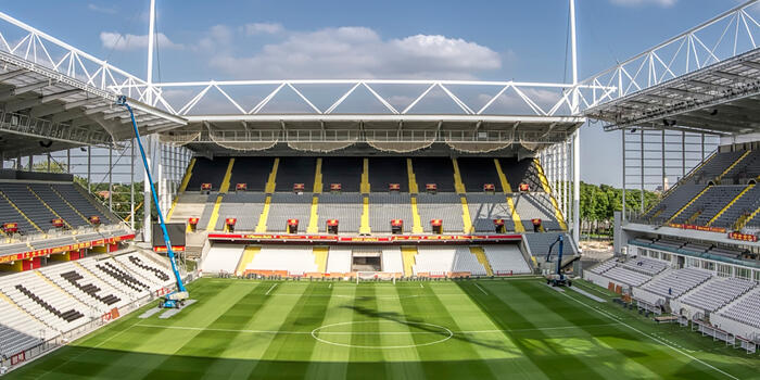 Legrand équipe le nouveau stade du RC Lens