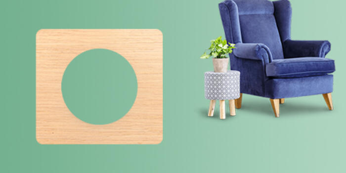 Accorder les plaques de finition à la décoration du salon