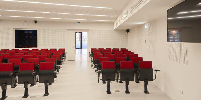 solutions eclairage auditorium bibliotheque lilliad 700x350