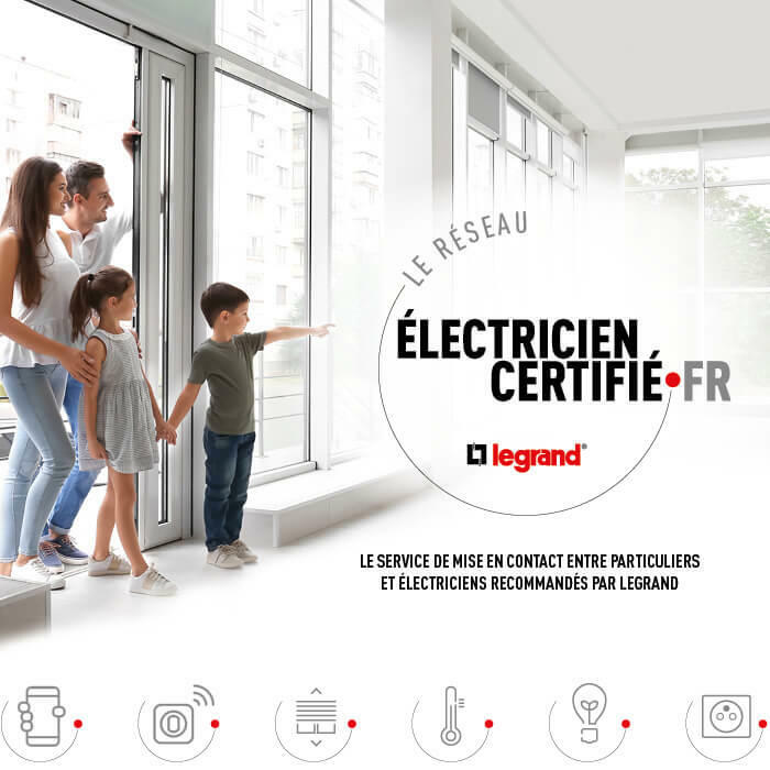 famille logo ec legrand 700x700