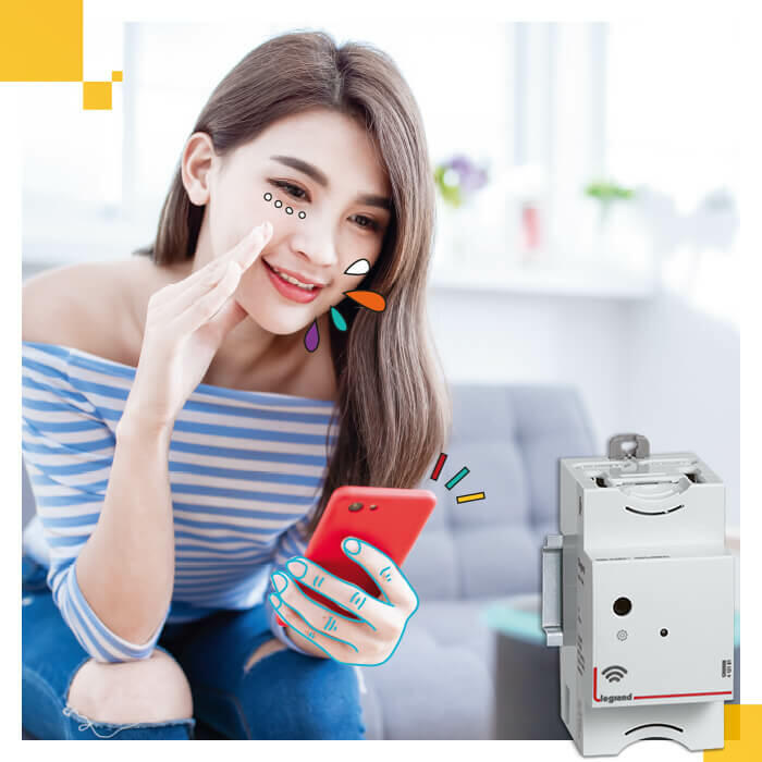 femme smartphone module controle voix mc px 700x700