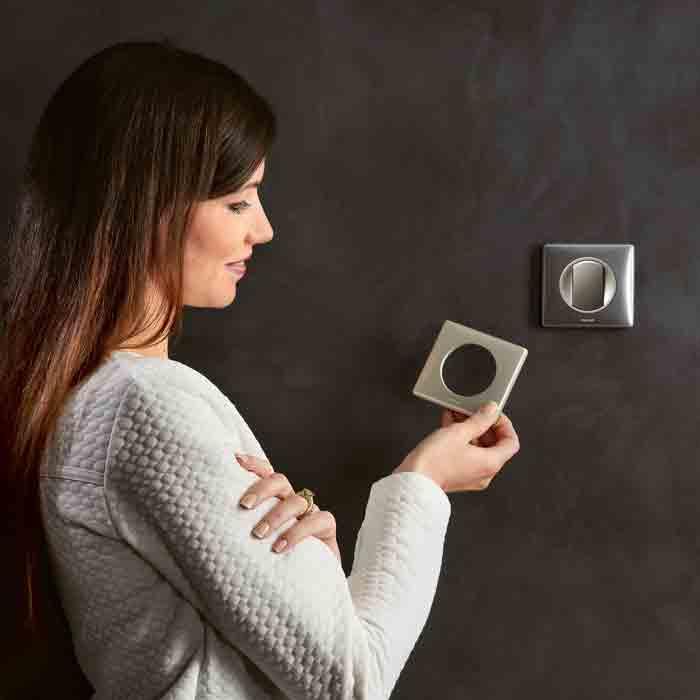 interrupteur electrique lumiere plaque couleur deco