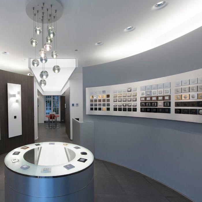 le lab showroom 700x700
