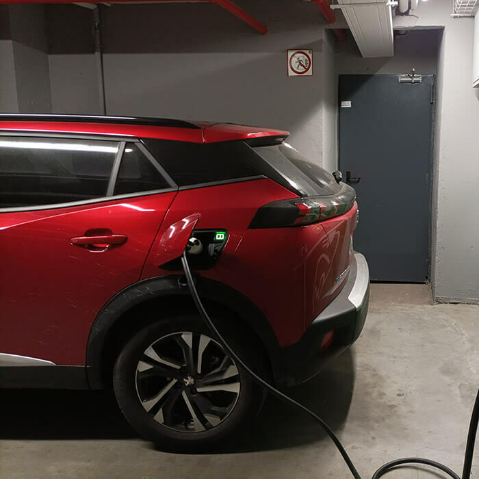 Que garantit la prise Green'up de Legrand pour recharger mon véhicule  électrique ? - particulier