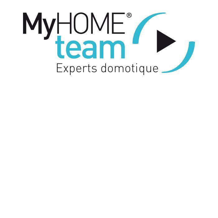 logo myhome team 700x700