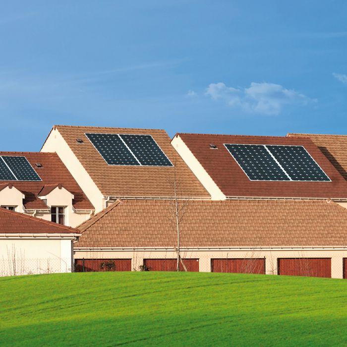 toits maisons photovoltaique 700x700